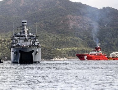 Πολεμικό κλίμα από τα τουρκικά ΜΜΕ για Ίμια: Ο τουρκικός Στόλος γύρω από τις νησίδες